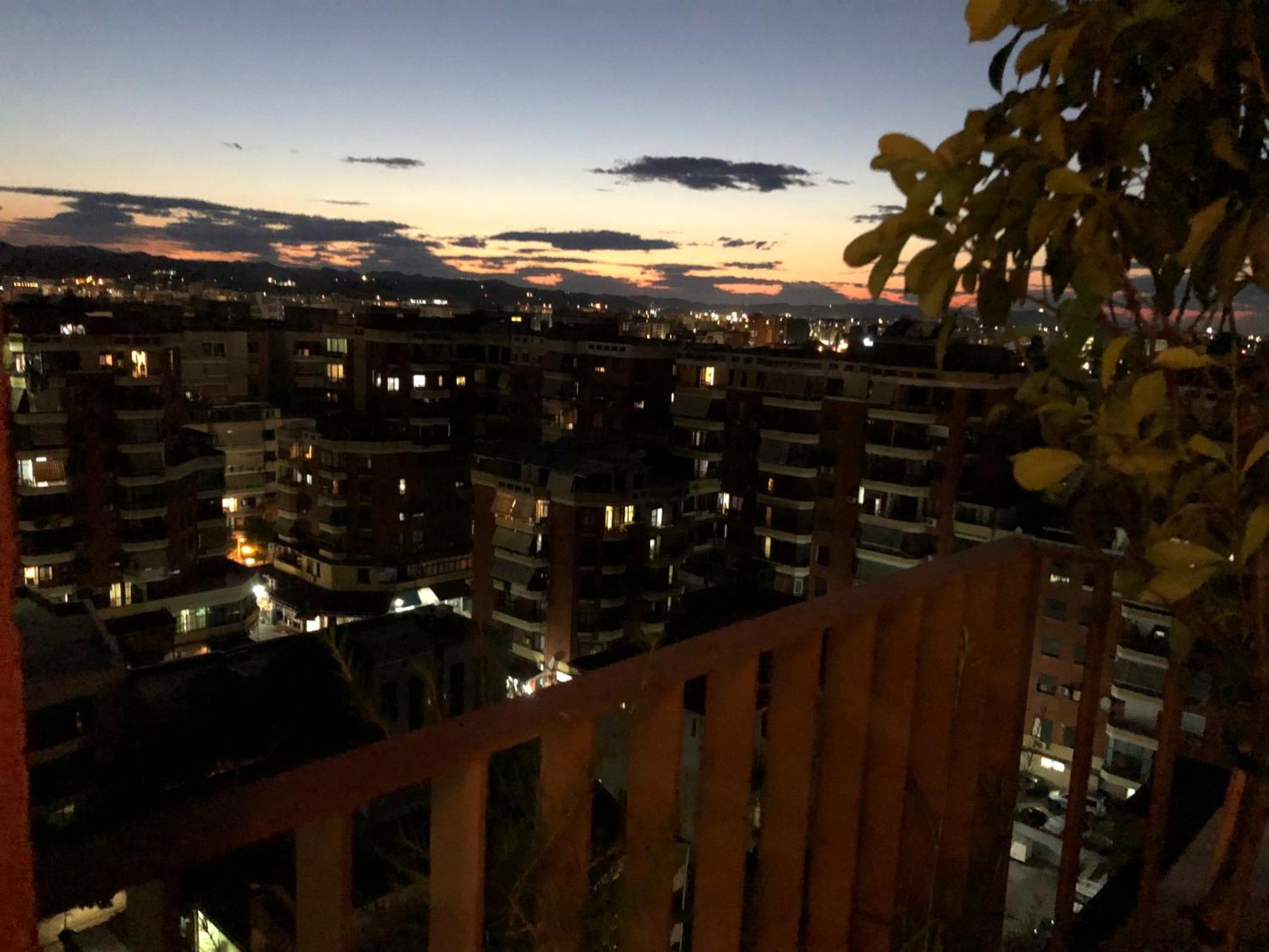 Garden Building Luxury Apartment Tirana Bagian luar foto